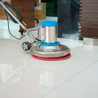 Limpiezas Salamanca máquina de limpieza de piso